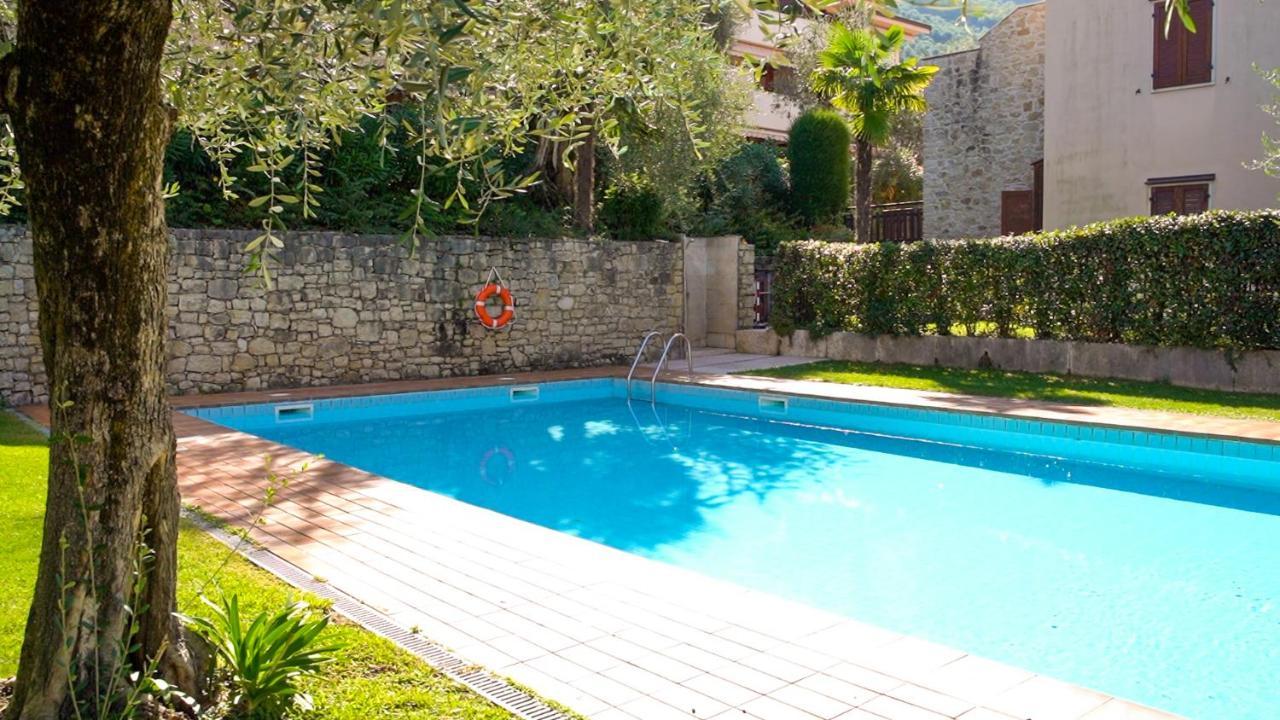 Apartamento Ulivi Beth'S House Brenzone sul Garda Exterior foto