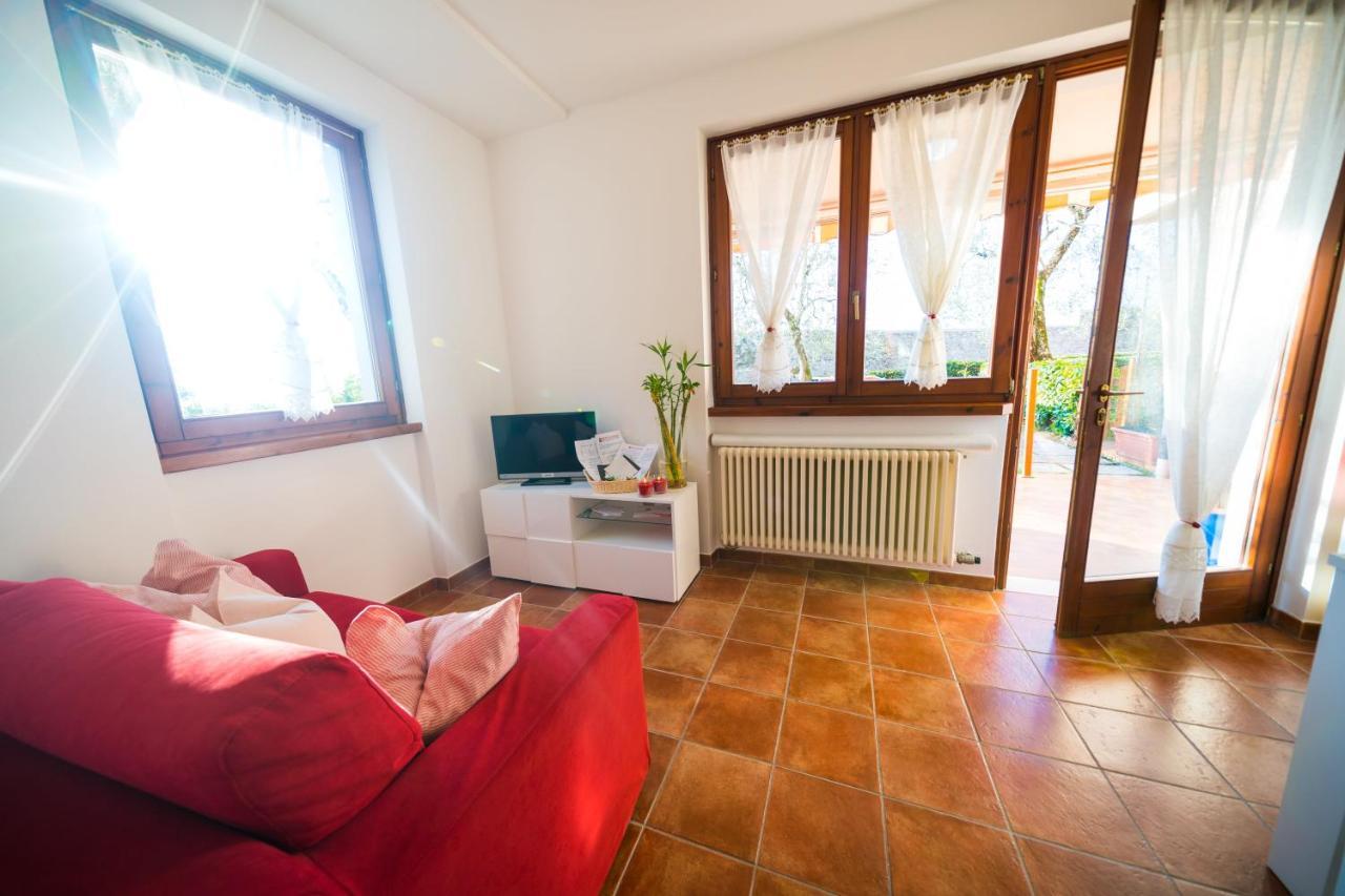 Apartamento Ulivi Beth'S House Brenzone sul Garda Exterior foto
